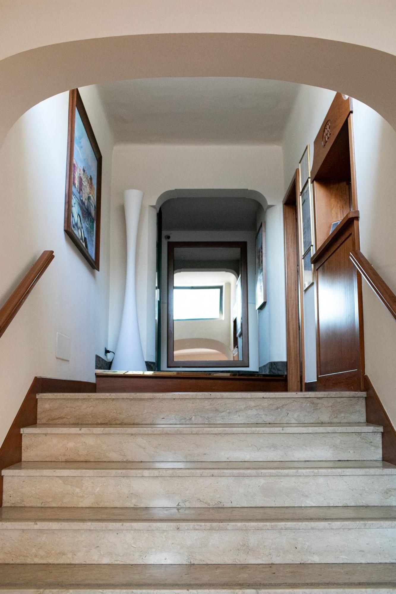 Rex Hotel Residence Cenova Dış mekan fotoğraf