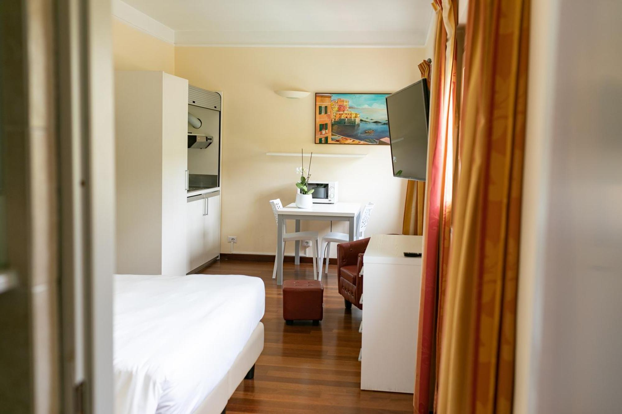 Rex Hotel Residence Cenova Dış mekan fotoğraf
