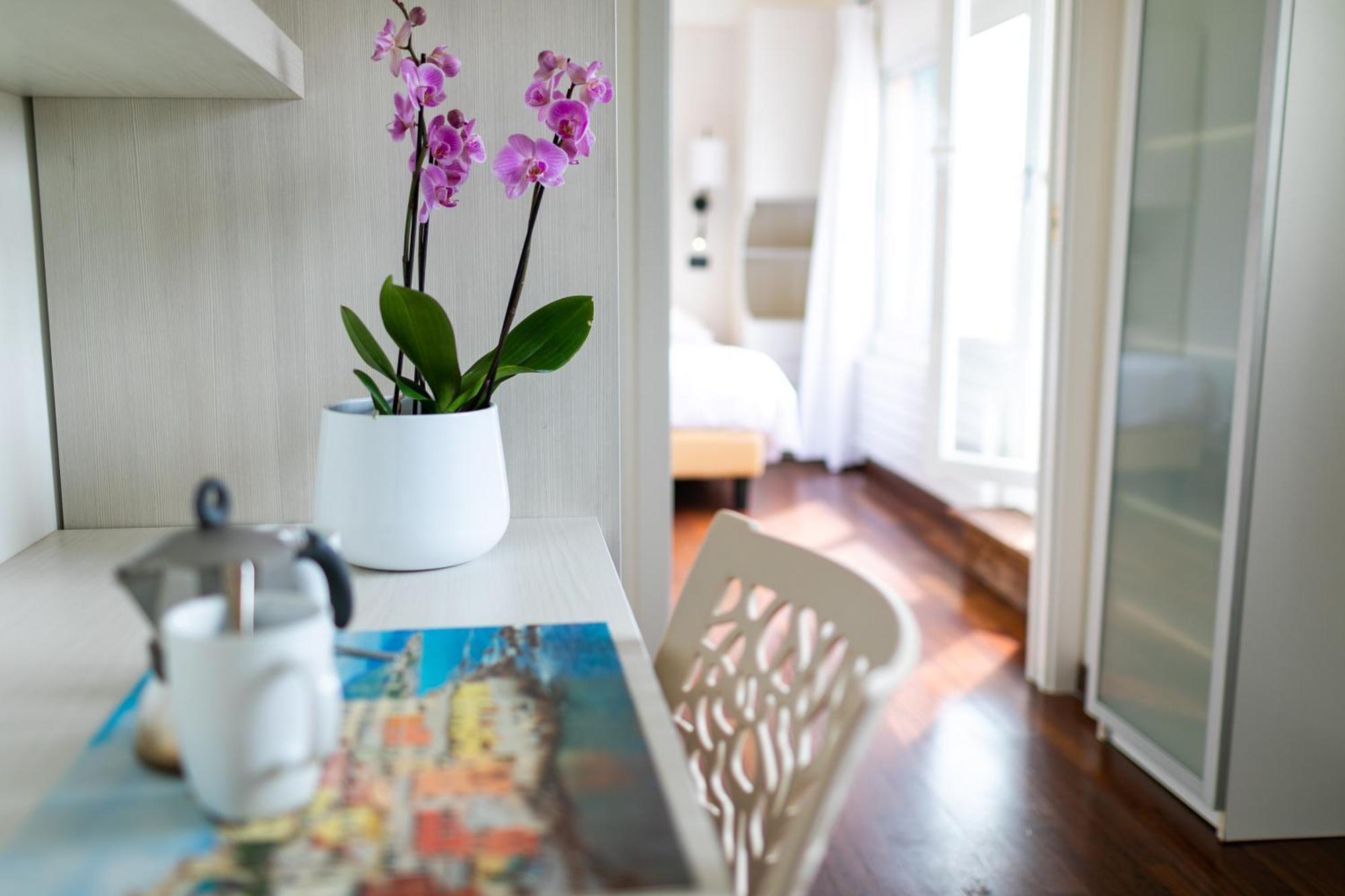 Rex Hotel Residence Cenova Dış mekan fotoğraf