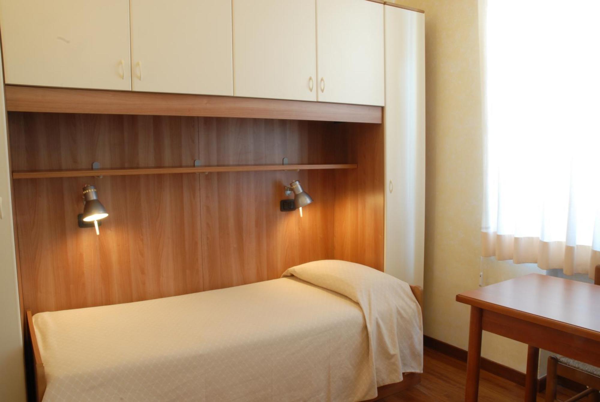 Rex Hotel Residence Cenova Dış mekan fotoğraf